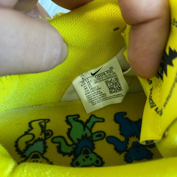 Nike SB Dunk Low x Grateful Dead Bears Opti Yellow / size 6 - Picture 10 of 12